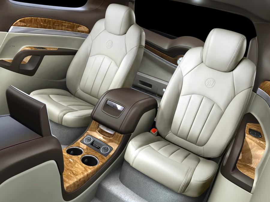  Buick Enclave Concept 2006 года  (фото 15 из 43)